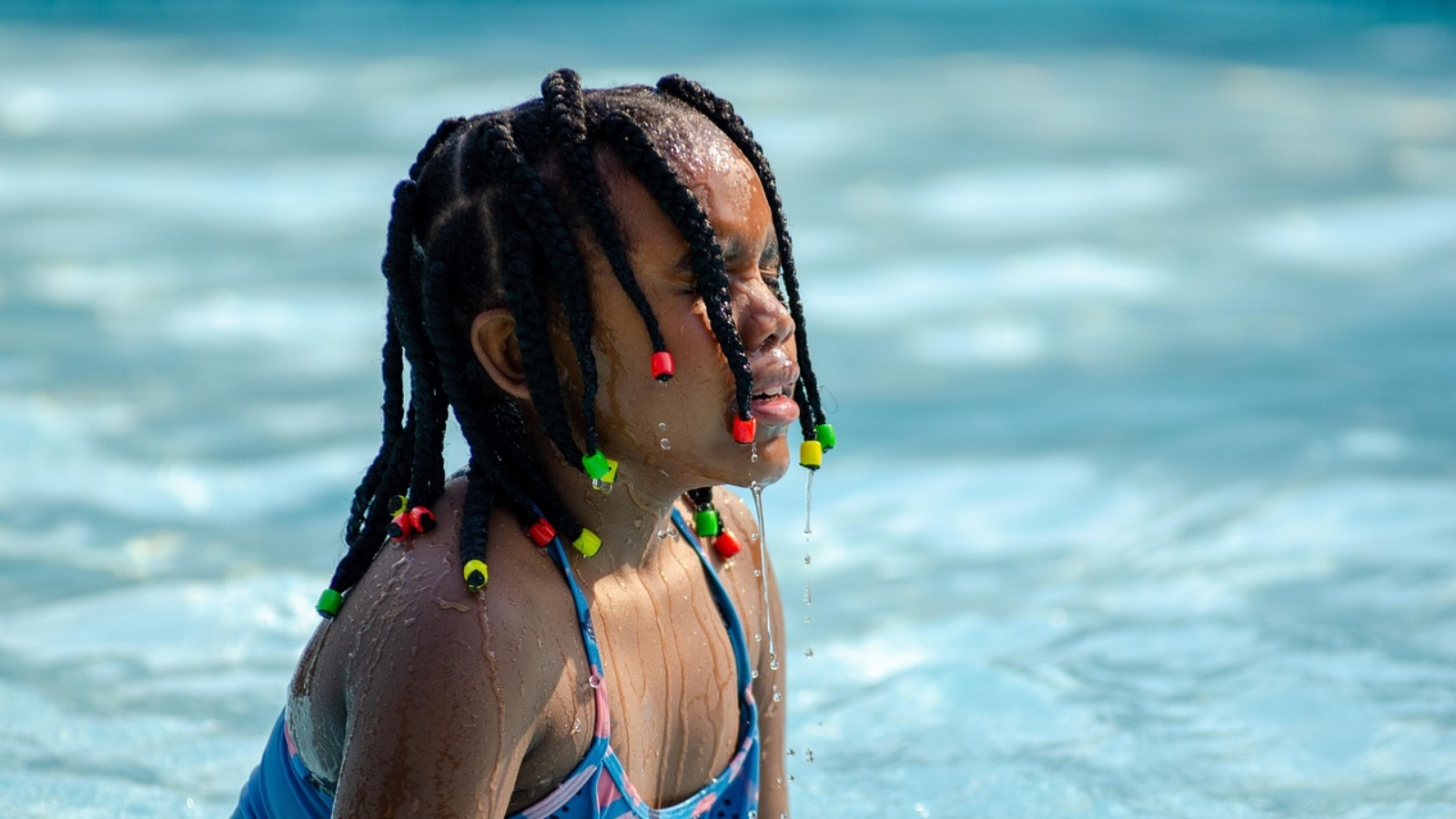 little-girl-7190572_1280